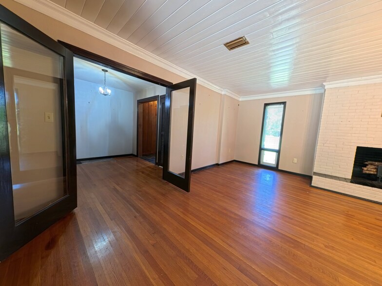 More Photos Of 2575 Old Highway 24, Hattiesburg Office For Sale