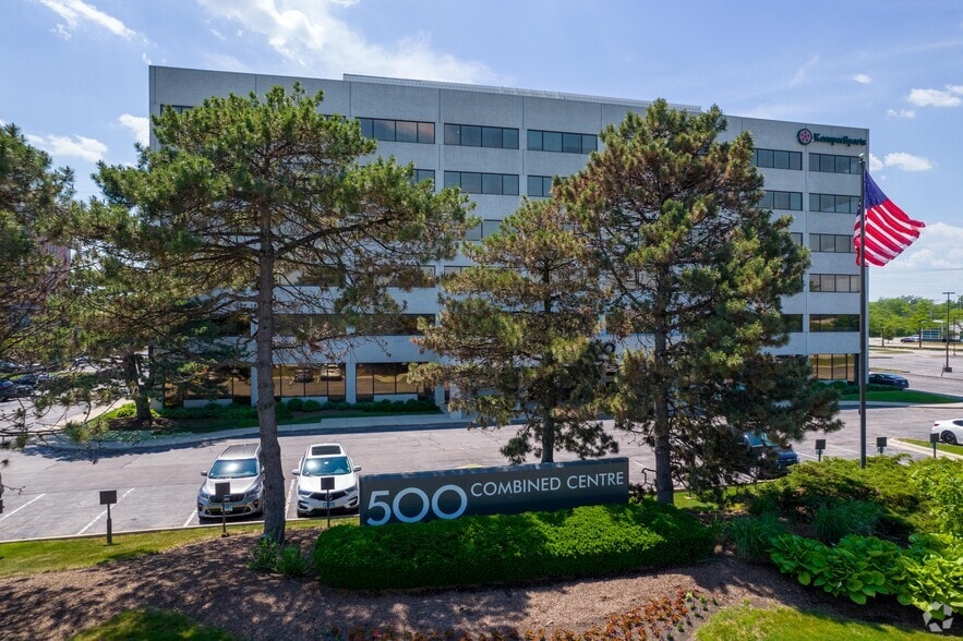 More Photos Of 707 Skokie Blvd, Northbrook Unknown For Lease