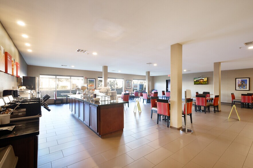 More Photos Of 1754 E Loop 1604, San Antonio Hotel For Sale