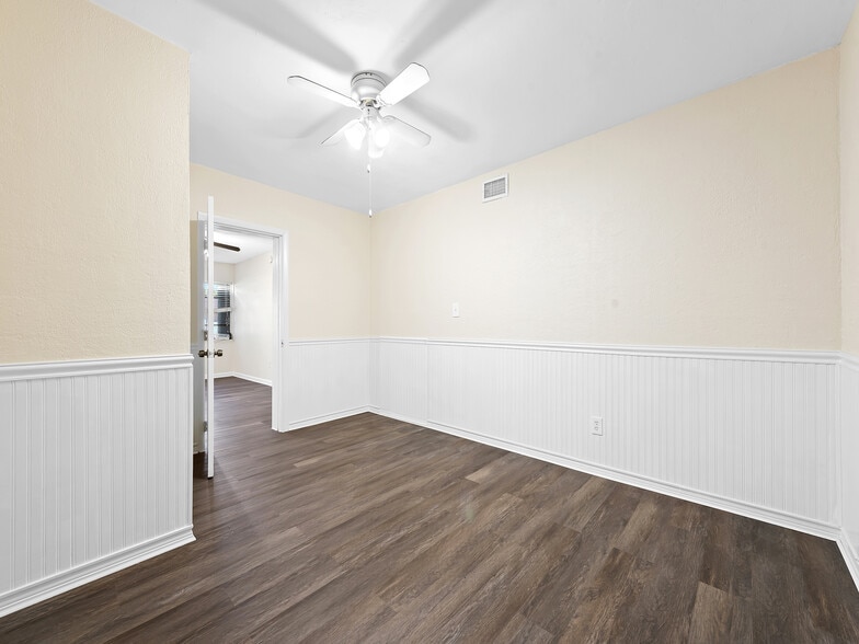 More Photos Of 1311-1315 N 19th Ave, Hollywood Multifamily For Sale