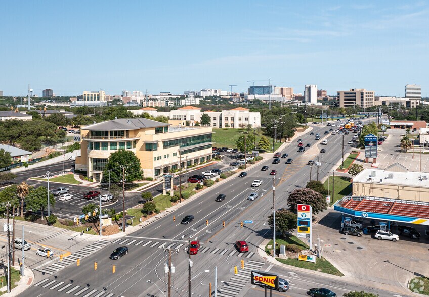 More Photos Of 5441 Babcock Rd, San Antonio Office For Lease