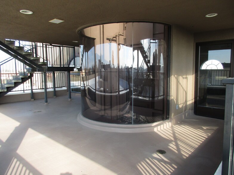 More Photos Of 151 S Sierra Ave, Oakdale Freestanding For Sale