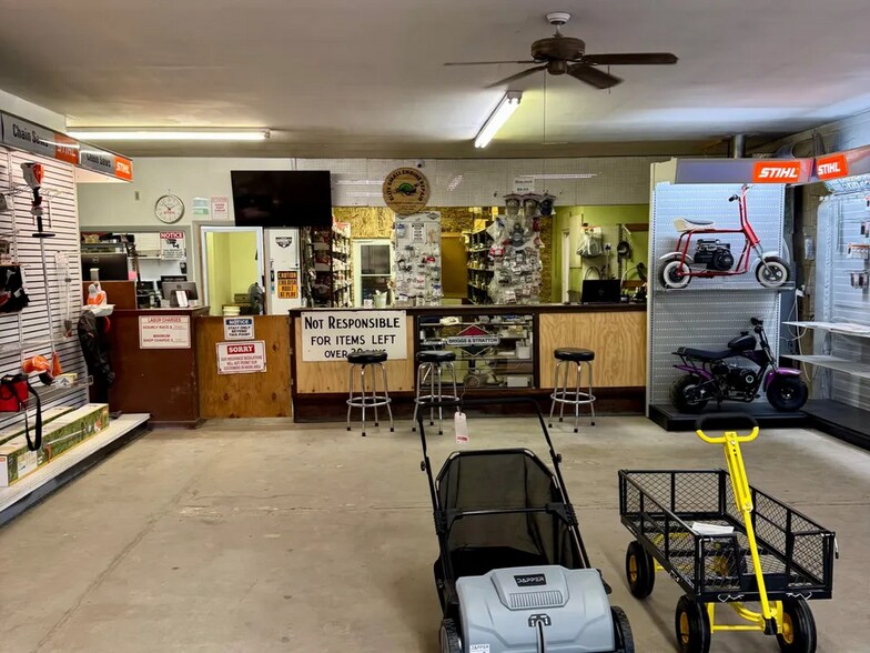 More Photos Of 214-220 Ash Ave, La Junta General Retail For Sale