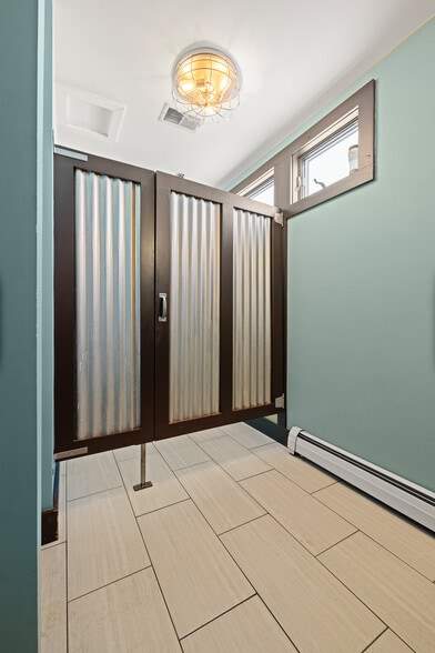 More Photos Of 1844 Depot St, Manchester Center Restaurant For Sale