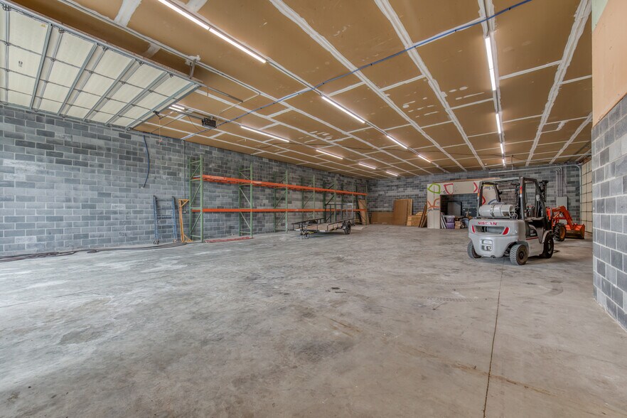 More Photos Of 3545 W Market St, Johnson City Industrial For Sale