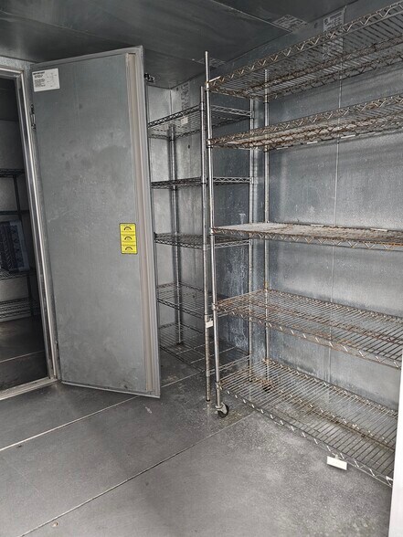 More Photos Of 9-11 W Main St, Troy Specialty For Sale