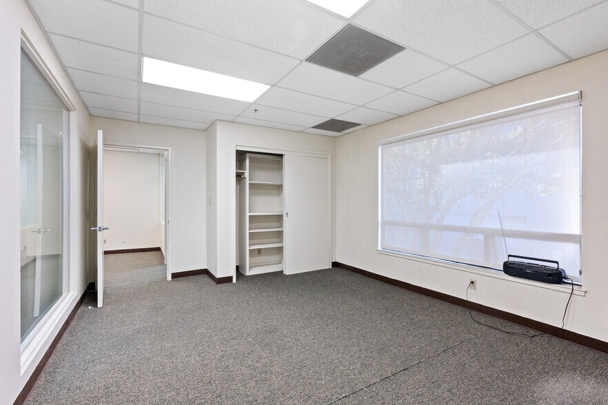 More Photos Of 44 Gough St, San Francisco Office Residential For Lease