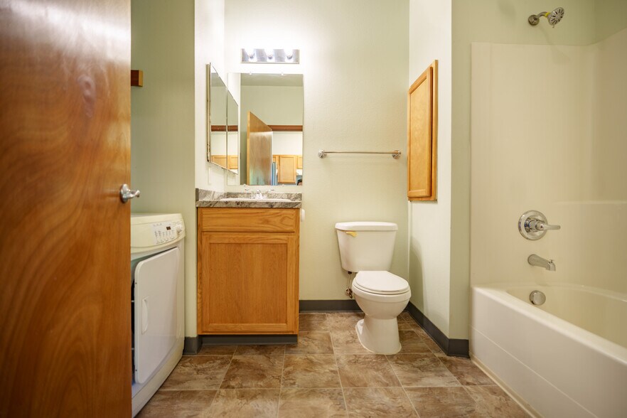 More Photos Of 12231 SE Bush St, Portland Apartments For Sale
