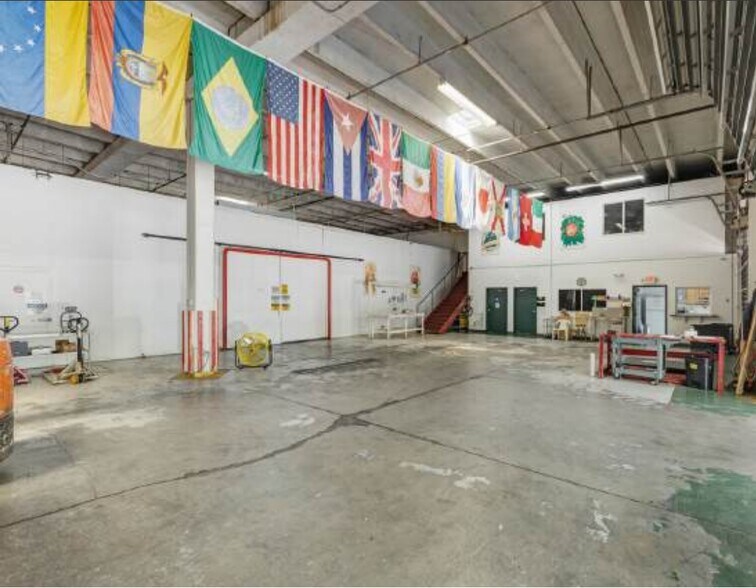 More Photos Of 1500 NW 96th Ave, Doral Warehouse For Sale