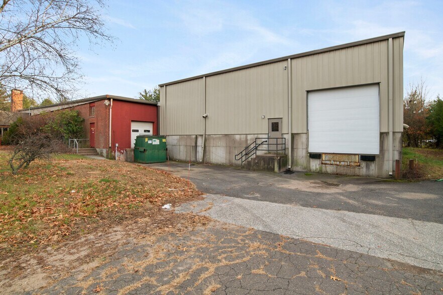 More Photos Of 135 Apremont Way, Westfield Warehouse For Sale