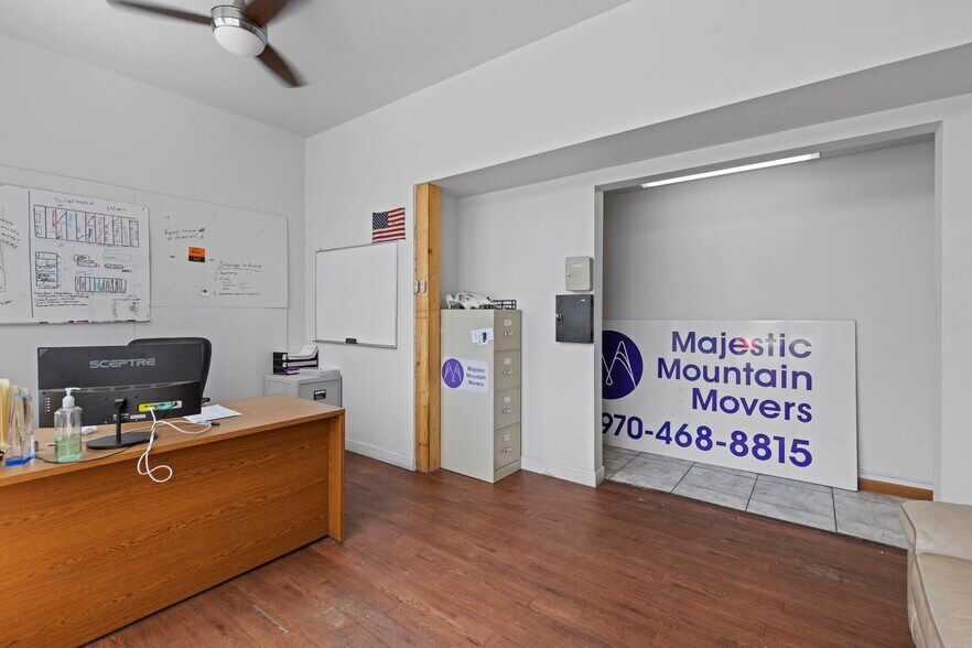 More Photos Of 120 9th St, Silverthorne General Retail For Sale