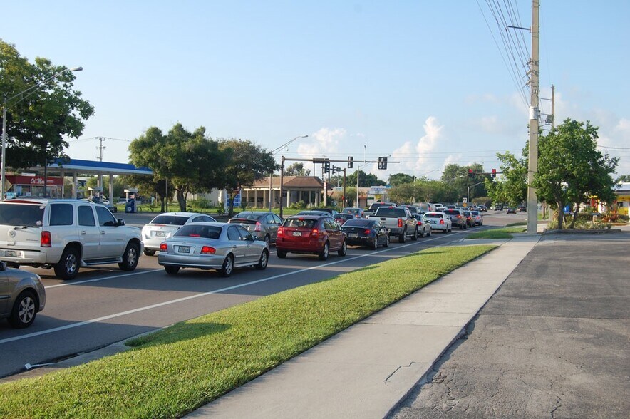 More Photos Of 3593-3599 Webber St, Sarasota Freestanding For Sale