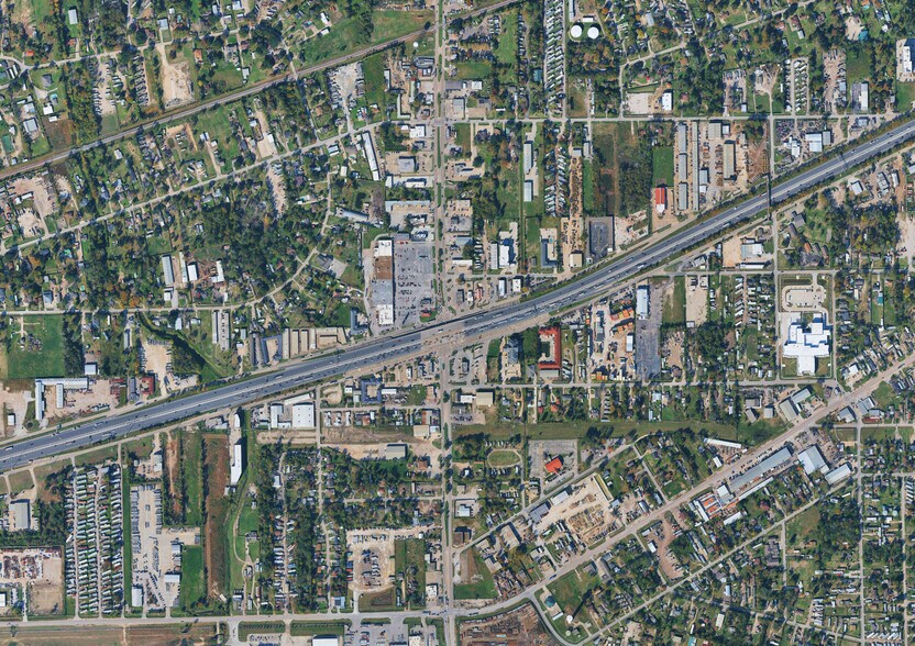 Primary Photo Of 15822 East Fwy, Channelview Land For Sale
