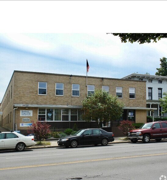 More Photos Of 291 Genesee St, Utica Office For Sale