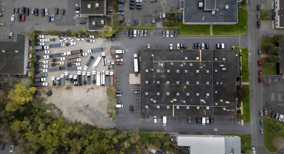More Photos Of 49 Cranfield Rd, Toronto Land For Lease