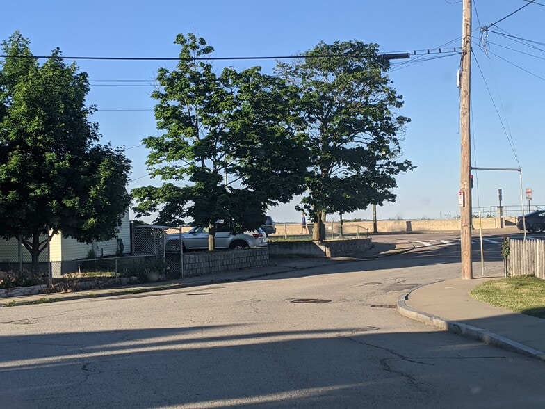 More Photos Of , Quincy Specialty For Sale