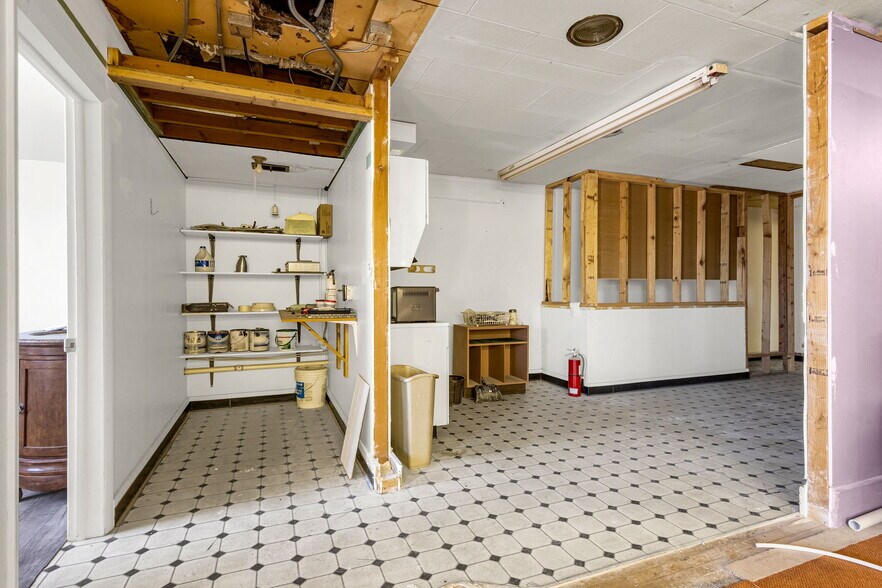 More Photos Of 510 Main St, Canon City Storefront For Sale