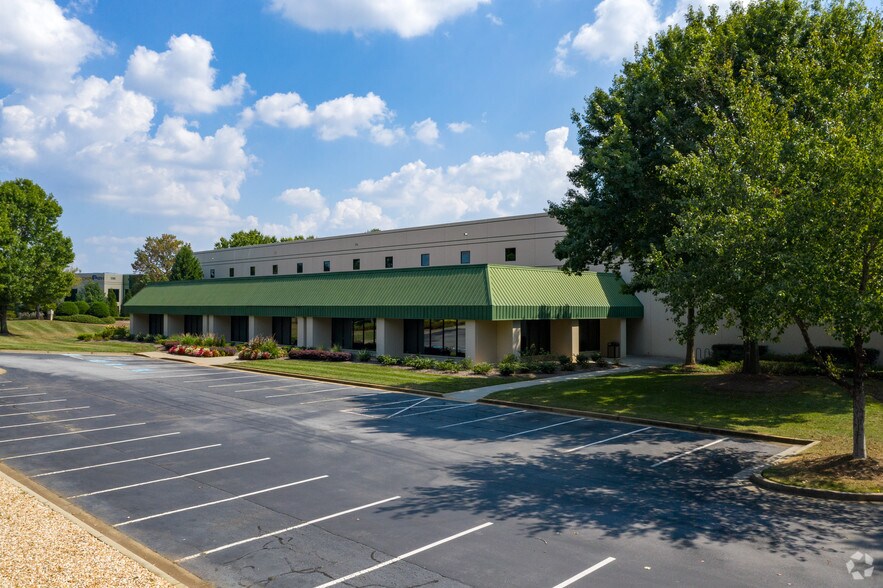 More Photos Of 2165 Northmont Pky, Duluth Warehouse For Lease