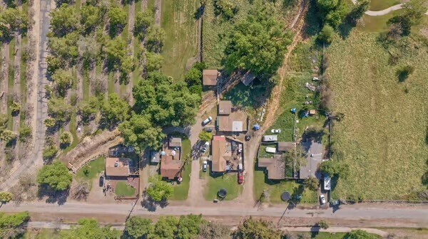 More Photos Of 29374 Road 86, Visalia Apartments For Sale