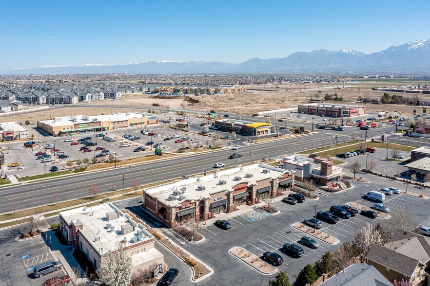 More Photos Of 13400 S Monarch Meadows Pky, Riverton General Retail For Sale