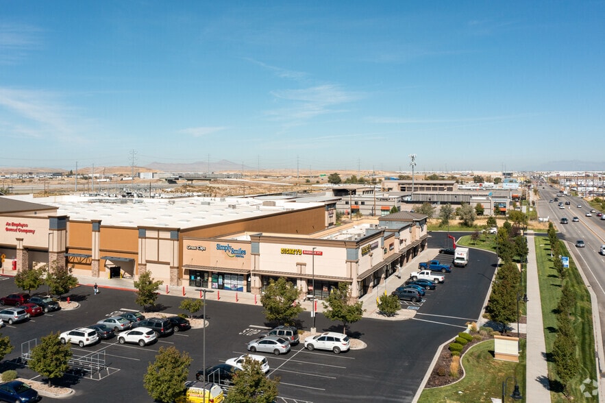 More Photos Of 2592 S 5600 W, West Valley City Freestanding For Sale