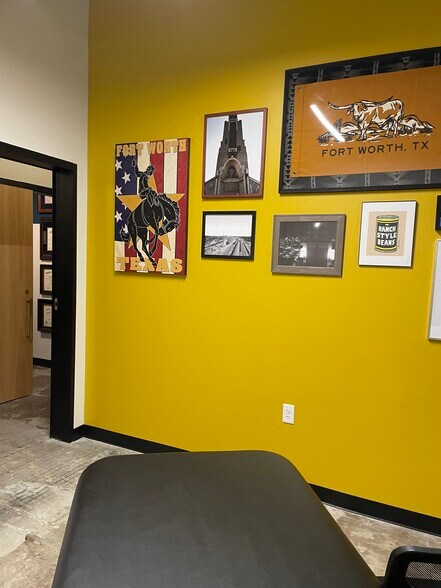 More Photos Of 120 St Louis Ave, Fort Worth Office For Lease