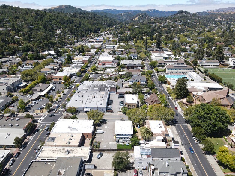 More Photos Of 1022 E St, San Rafael Office For Sale