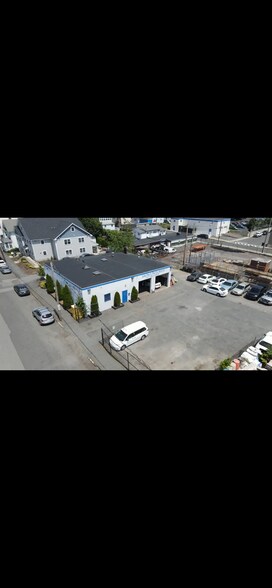 More Photos Of 190 Crescent Ave, Chelsea Auto Repair For Sale