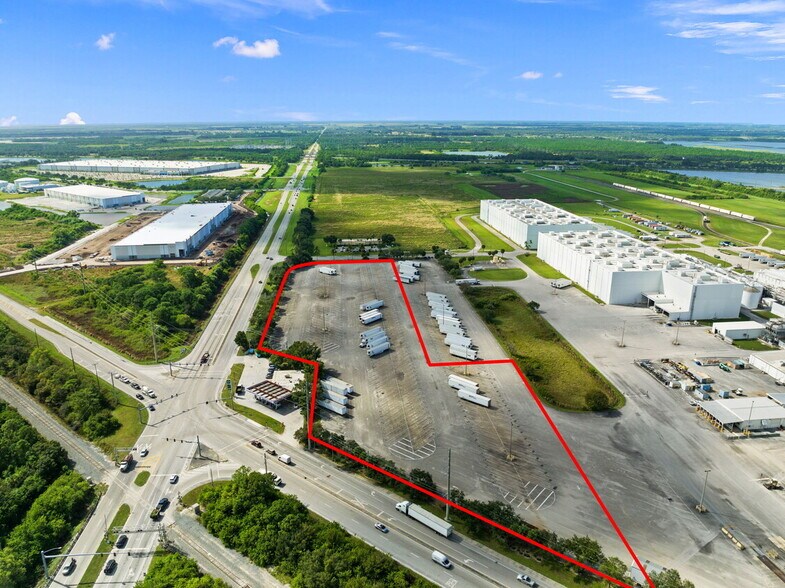 More Photos Of 6500 Glades Cut Off Rd, Fort Pierce Land For Lease