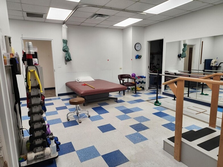 More Photos Of 899 Central St, Millinocket Medical For Sale