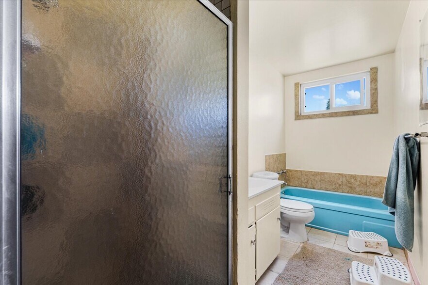 More Photos Of 236 Haas Ave, San Leandro Apartments For Sale