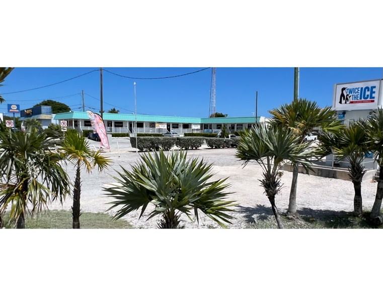 Primary Photo Of 30338 Overseas Hwy, Big Pine Key Office For Lease