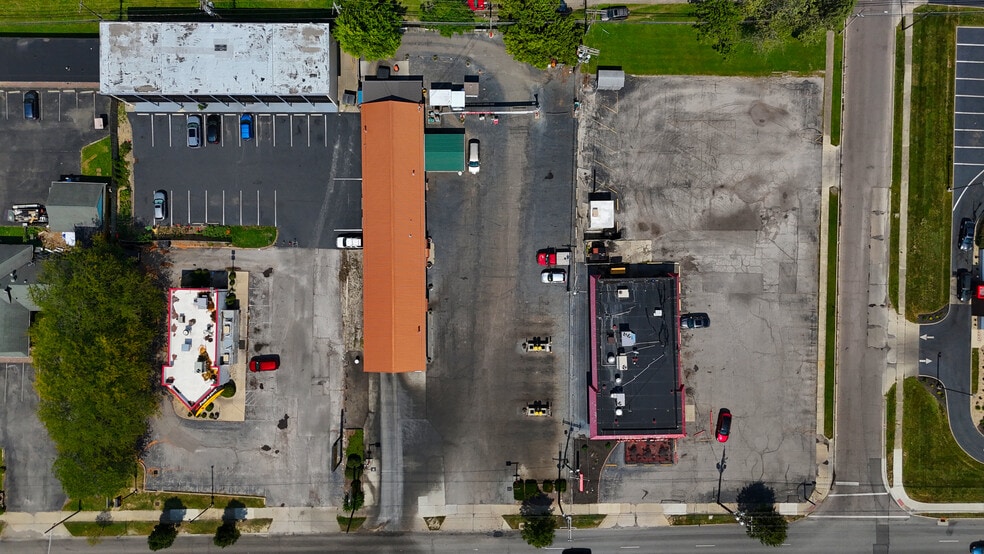 More Photos Of 4450 E Main St, Columbus Carwash For Sale
