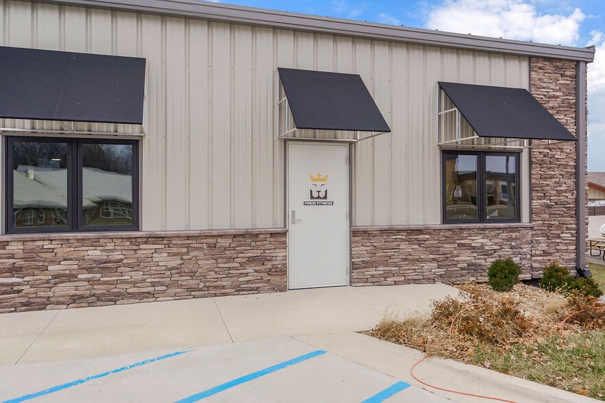 More Photos Of 6807 Sobbie Rd, Pleasant Valley Industrial For Sale