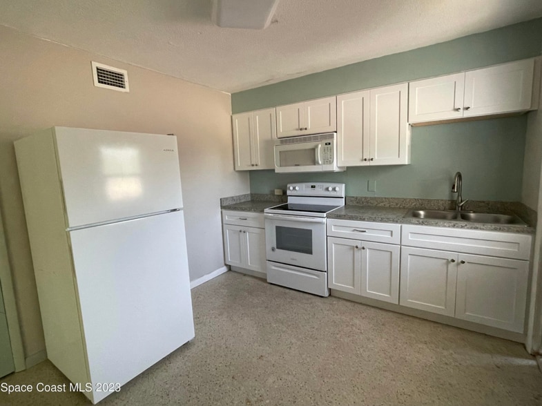 More Photos Of 404 Harrison Ave, Cape Canaveral Apartments For Sale