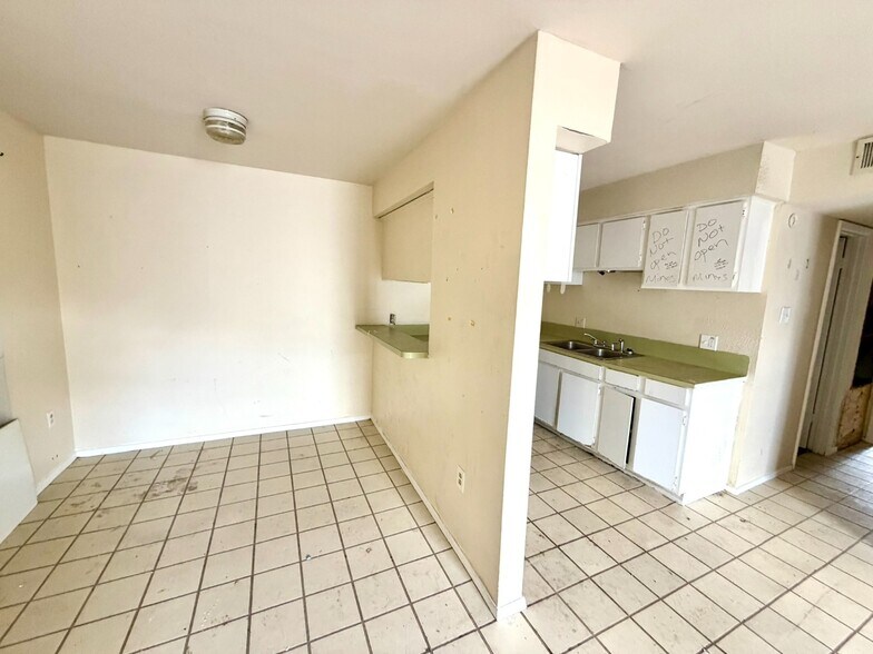 More Photos Of 4728 Ya Tittle Ave, Baton Rouge Apartments For Sale