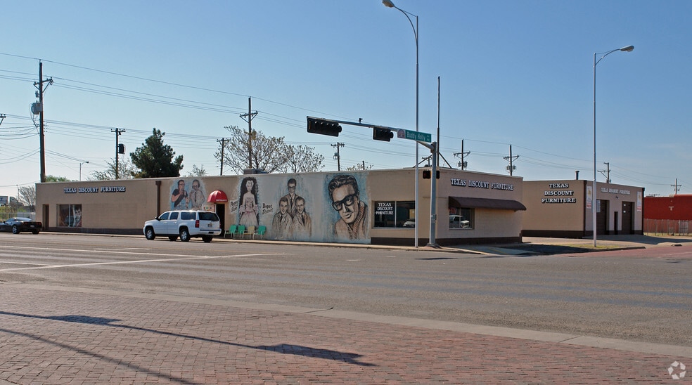 More Photos Of , Lubbock General Retail For Sale