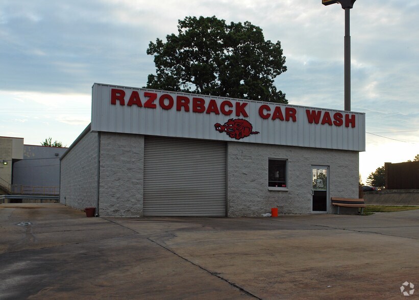 More Photos Of 1720 Landers Dr, Benton Carwash For Sale