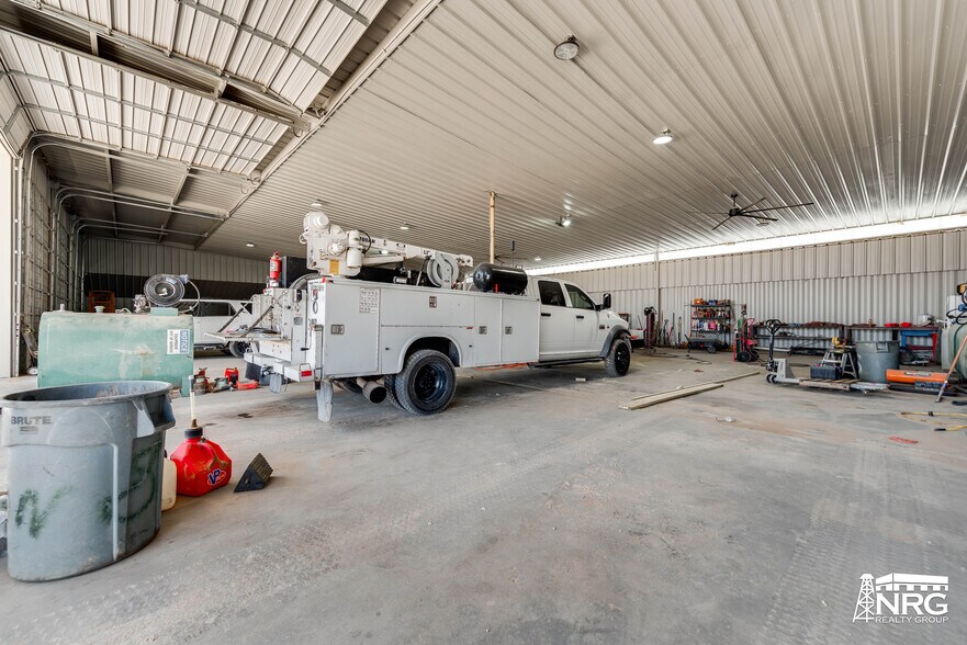 More Photos Of 4311 E County Road 45, Midland Manufacturing For Lease