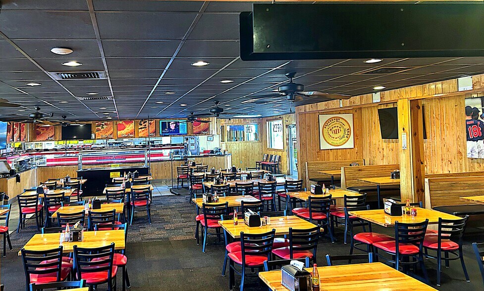 More Photos Of 103 Us-301 Blvd W, Bradenton Fast Food For Sale