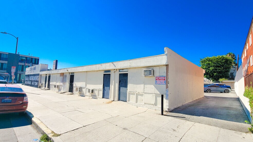 More Photos Of 848-862 Vine St, Los Angeles General Retail For Sale