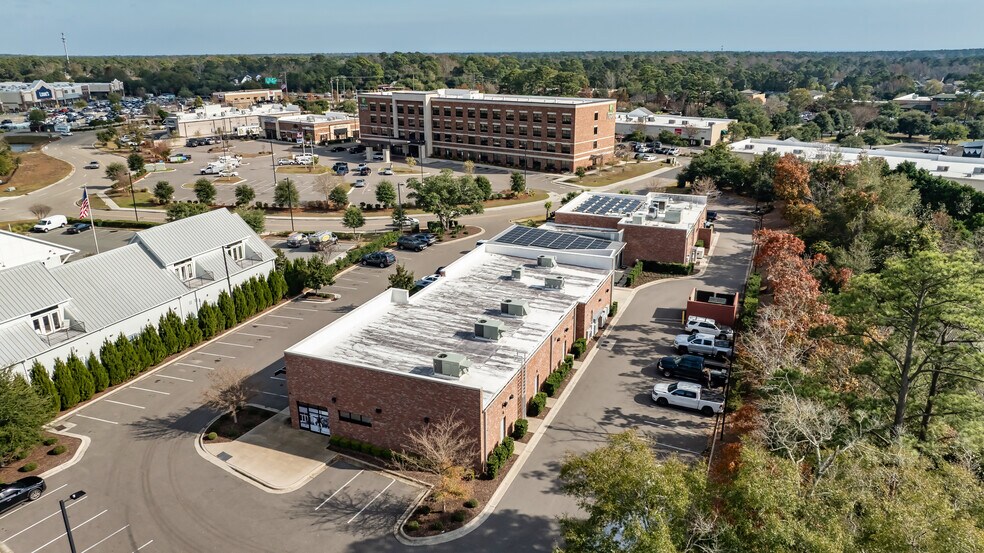 More Photos Of 155 Porters Neck Rd, Wilmington General Retail For Lease