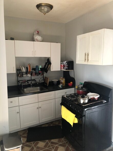 More Photos Of 34-36 White St, New Haven Apartments For Sale