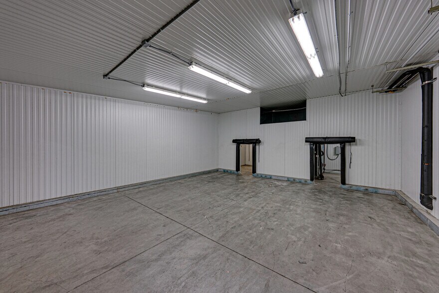 More Photos Of 3120 N Dover Rd, Dover Refrigeration Cold Storage For Sale