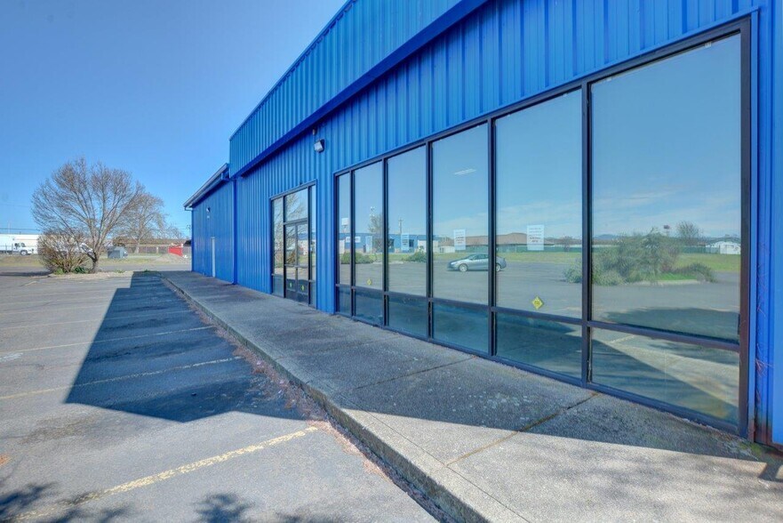 More Photos Of 2465 Avenue A, White City Freestanding For Sale