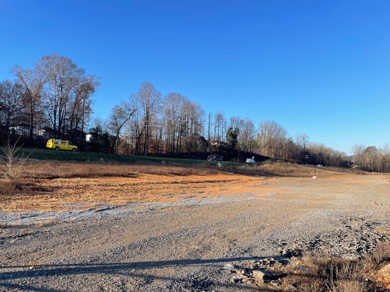 More Photos Of 1 Ashland City Rd, Clarksville Land For Sale