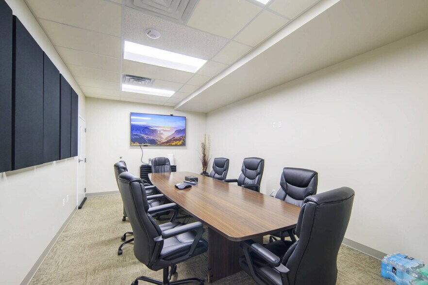 More Photos Of 851 N McCormick Way, Layton Distribution For Sale