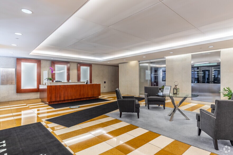 More Photos Of 2900 K St NW, Washington Office For Sale