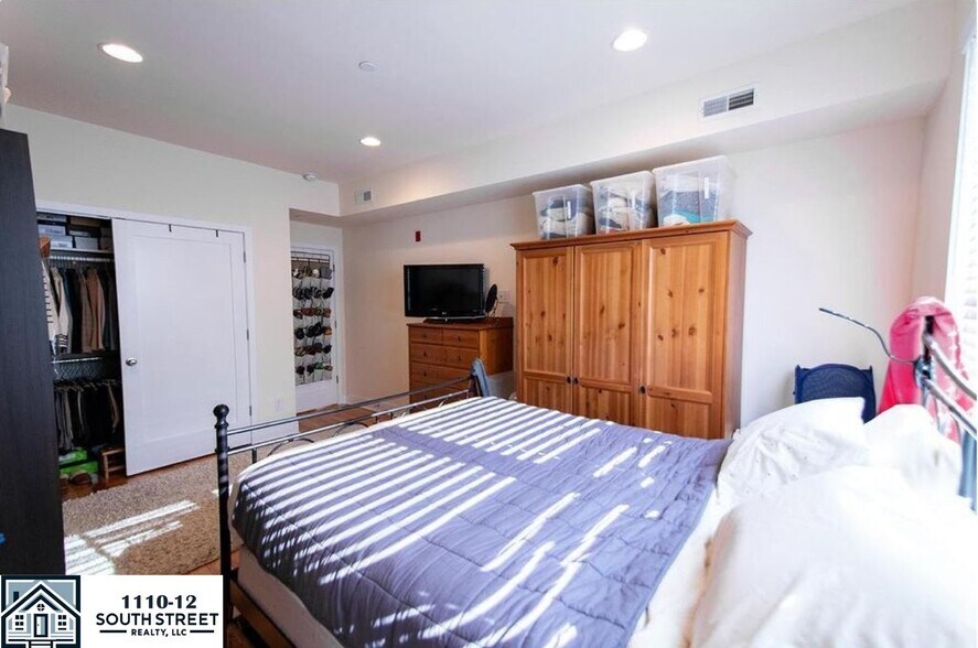 More Photos Of 1110 South St, Philadelphia Storefront Retail Residential For Sale