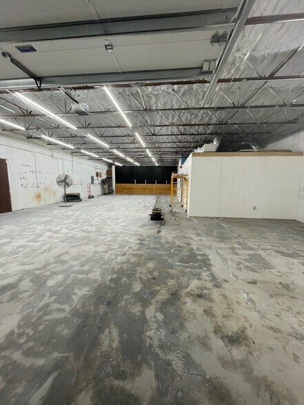 Primary Photo Of 355 Tortoise View Dr, Satellite Beach Warehouse For Lease